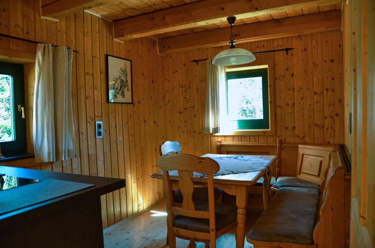 Ferienhaus Waldtraum Sankt Veit an der Glan Exterior photo